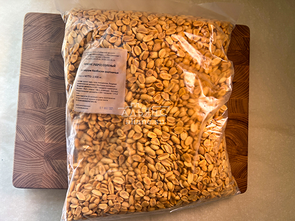 Арахис со вкусом охотничьих колбасок в Дзержинском