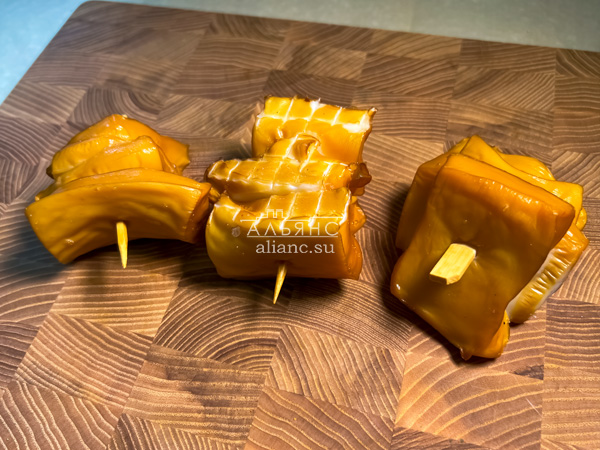 Шашлычок из кальмара х/к в Дзержинском