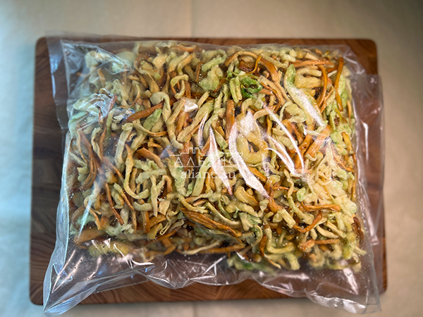 Нитка ЖАРЕНАЯ "Васаби" Oktobersnack 1 кг (сырный продукт) в Дзержинском