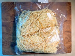 Гренки: Сырный продукт ФЕРМЕРСКИЙ паутинка копченый