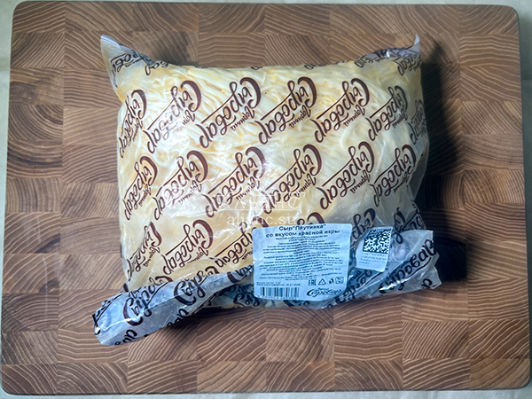 Сыр 1 кг ГОРНЫЙ СЫРОВАР (Паутинка со вкусом красной икры) в Дзержинском