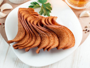 Другие закуски: Ресторанные гренки с сметаной и зеленью